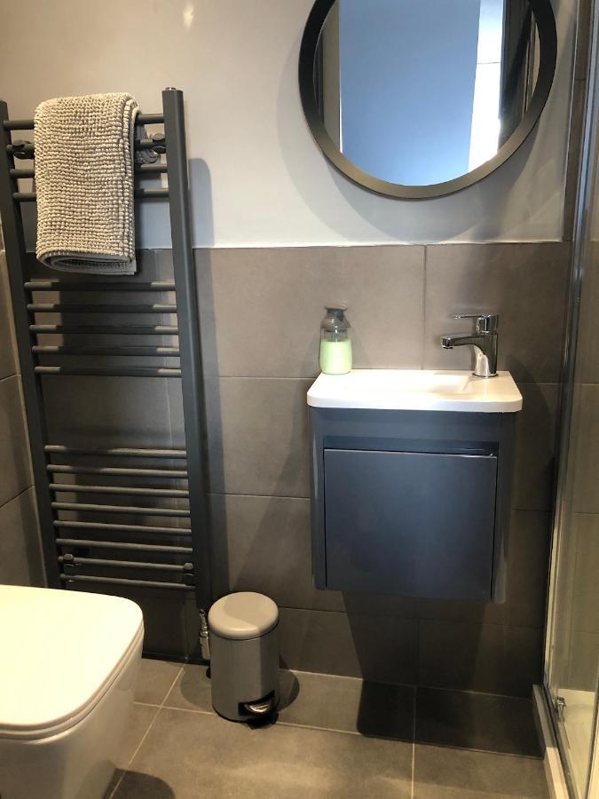Reflections Luxury Modern Accommodation Saint Monance Екстер'єр фото