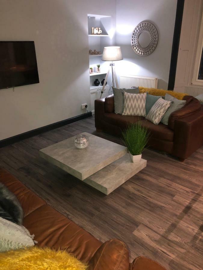 Reflections Luxury Modern Accommodation Saint Monance Екстер'єр фото